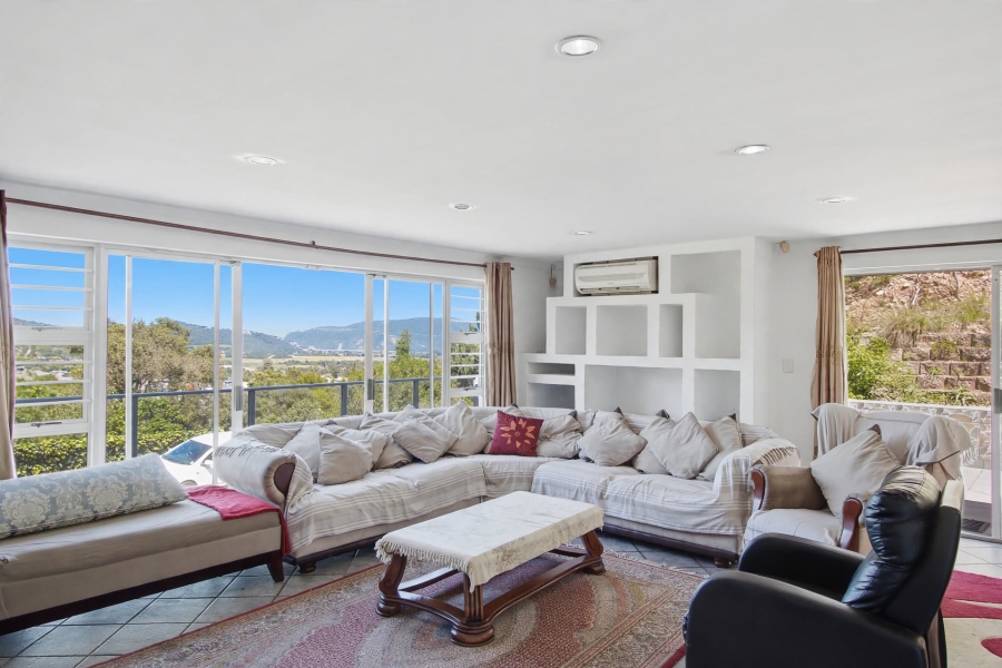 5 Bedroom Property for Sale in Fisher Haven Western Cape